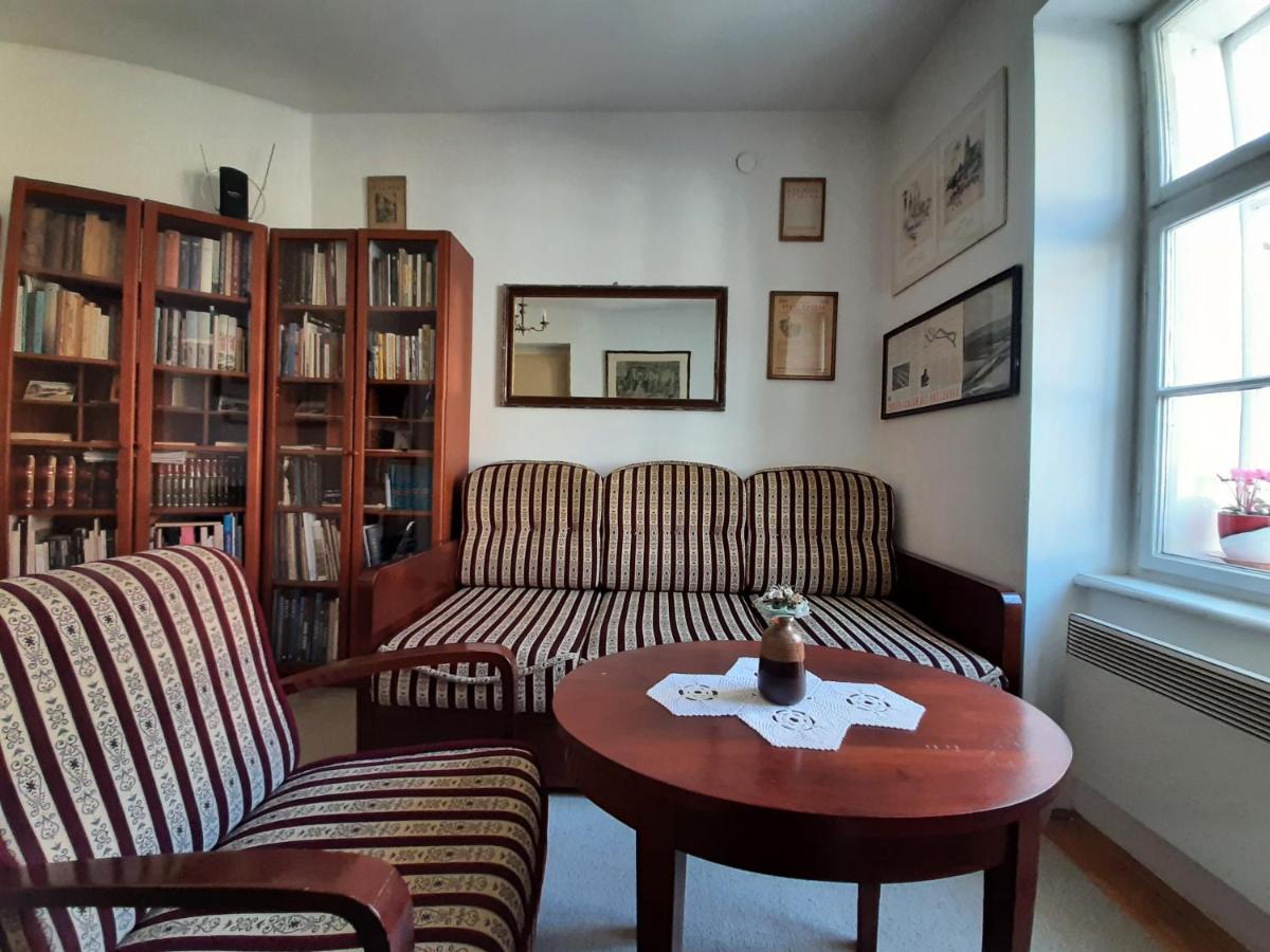 Apartment History Zagreb Luaran gambar